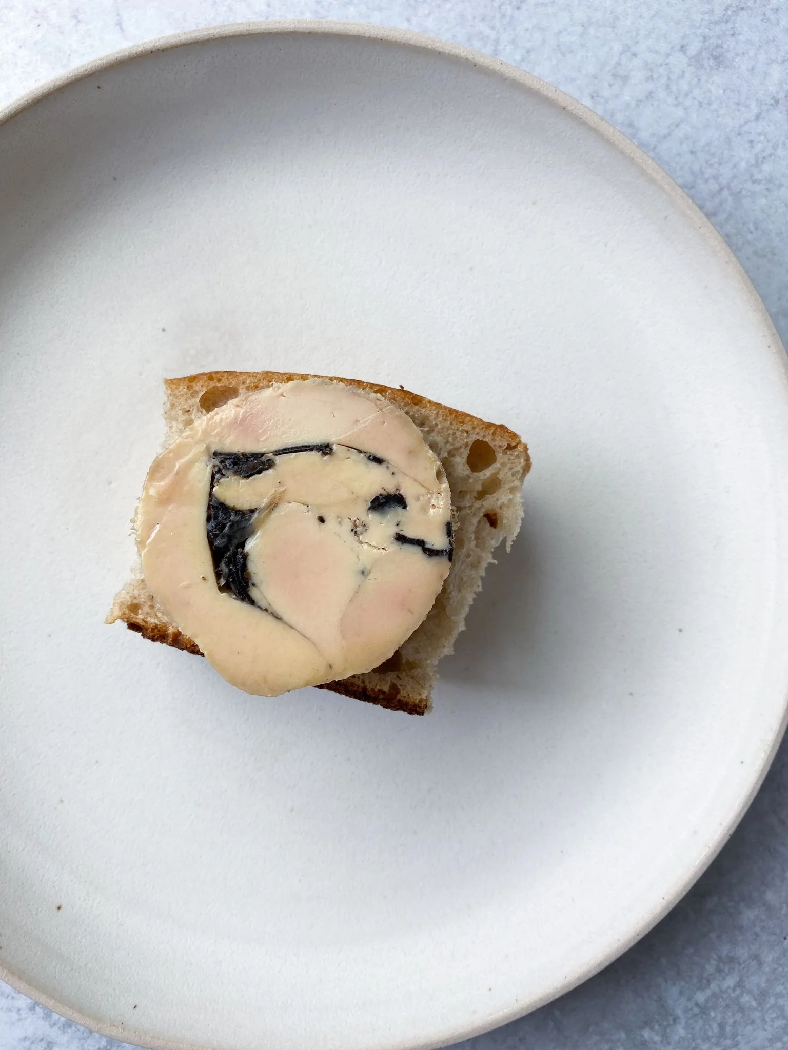 Fresh Foie Gras Grade A - Image 3